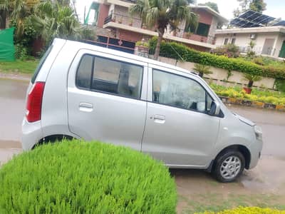 I am selling Suzuki wagnor vxl 19 model Punjab number