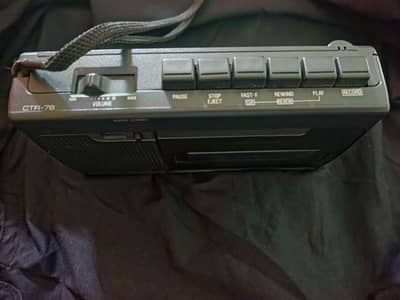 Realistic CTR-76 Voice-Actuated Cassette Tape Recorder