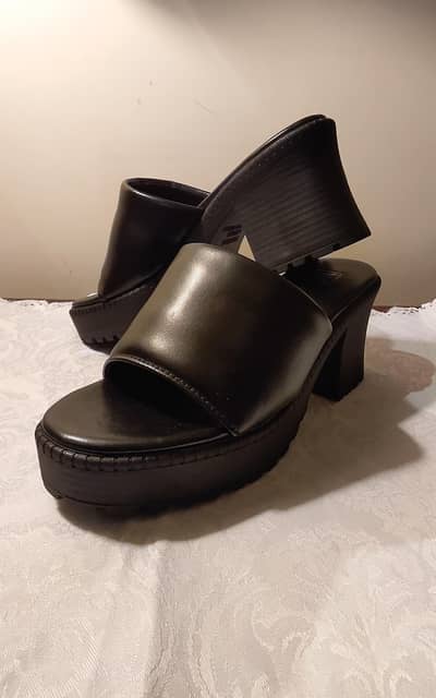 imported Italian slipper 36 number