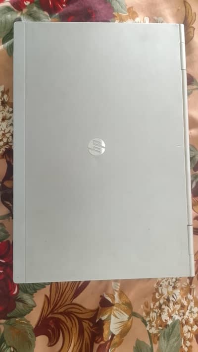 Hp Laptop for sale with 4Gb ram and Generation i5,466 GB storage