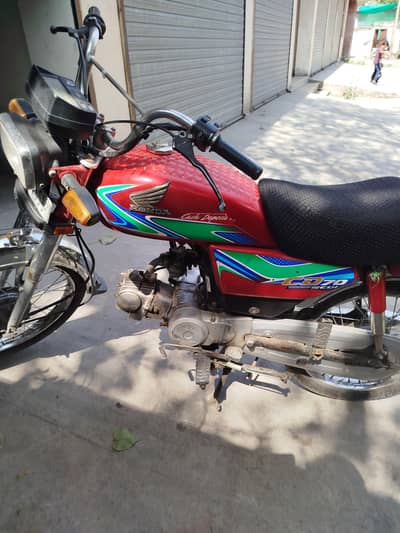 Honda cd70 model 2019 1st owner genuine biomatric on spot seriuos buye