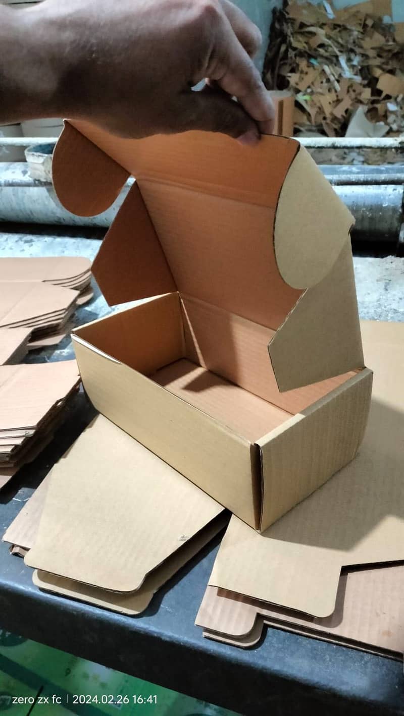 CORRUGATED BOXES 2