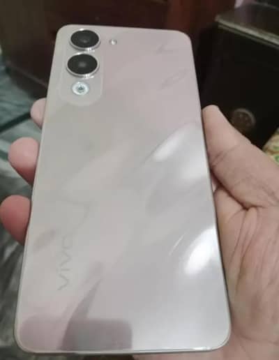 Vivo Y04 Ram 4/64 condition 10/10 All Ok Exchange ho skta ha