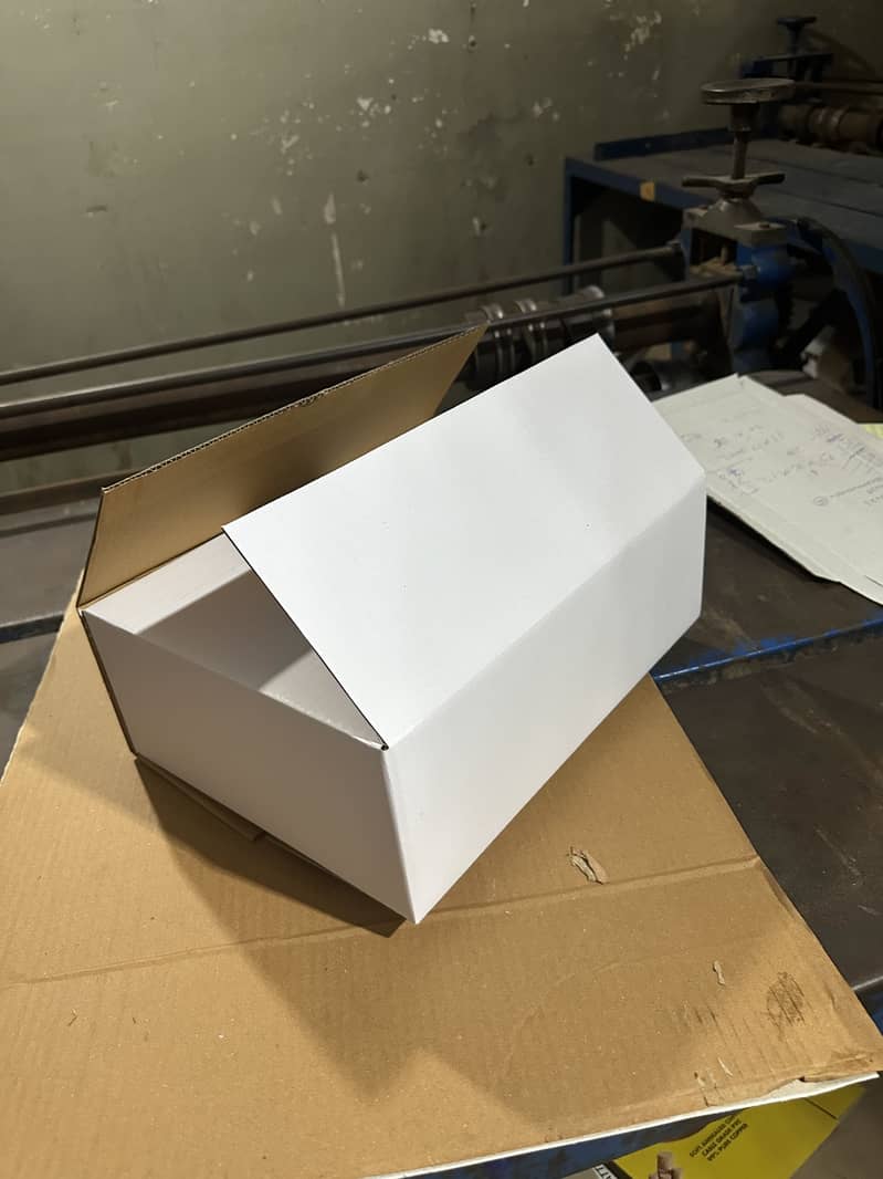 CORRUGATED BOXES 9