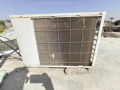 Haier 1.5 ton in 9/10 condition