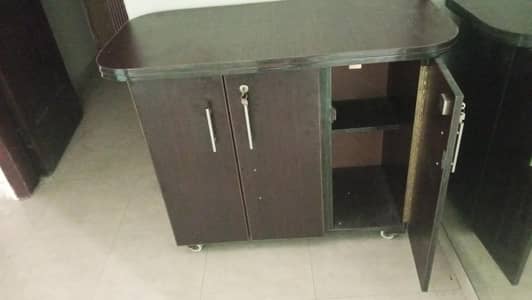 wooden iron stand  portable