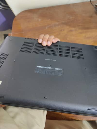 Dell Latitude 5490 Laptop – 8GB RAM, 256GB SSD, Gently Used