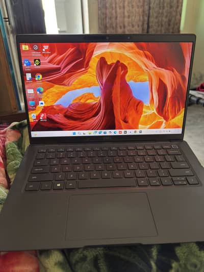 Dell latitude 7420 I7 11 gen 16/256 fingerprint face unlock