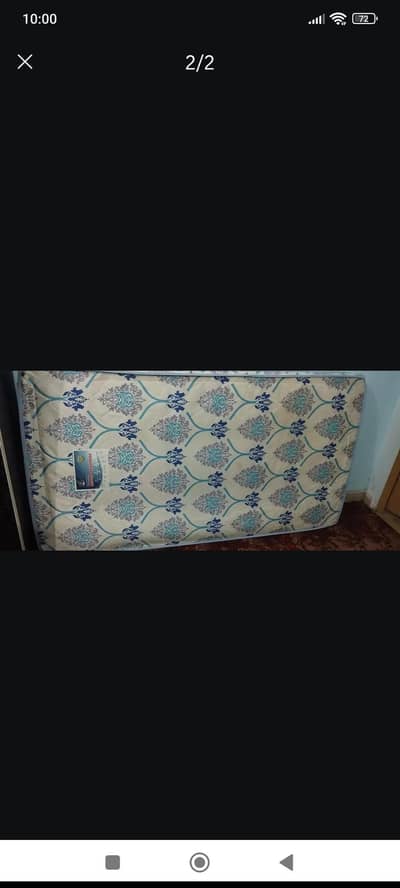 Single bed medicated 4"inch mattress one month used new condition