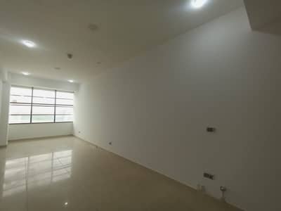 In I-8 Markaz Shop Sized 450 Square Feet For Rent