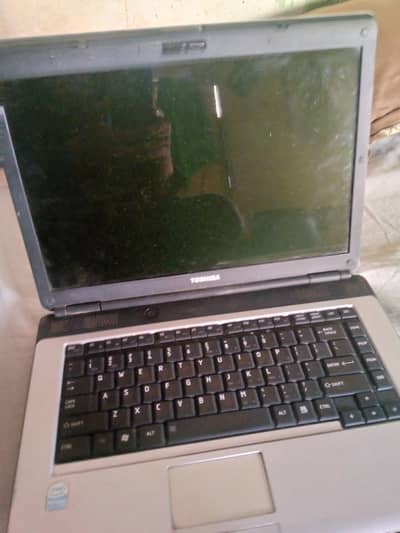laptop Toshiba satellite L300 system unit