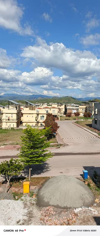 Sector: M, 10 Marla Boulevard plot for sale bahria enclave Islambad