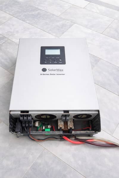 3KVA solar max / hybrid inverter