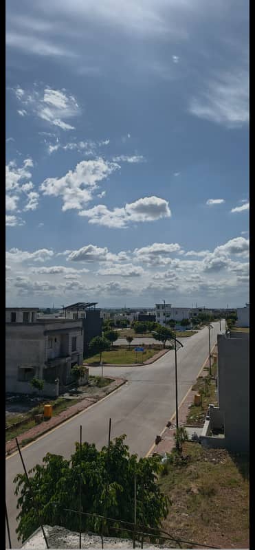 Sector: C1, Extension, 10 Marla plot available Bahria enclave Islambad