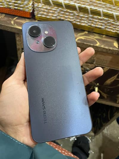 TECNO SPARK Go 1