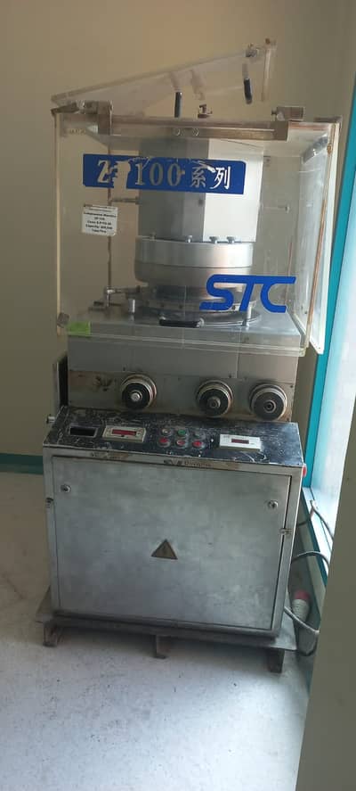 ZP-100, 24punch with 4 die set,,2 dies block is trurt, machine is ok