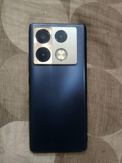 infinix note 40 pro 12+12.256 condition 10/10