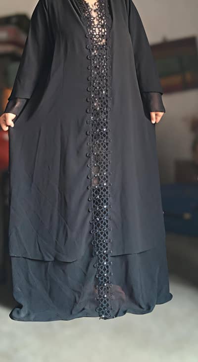 Dubai. open gawn abaya