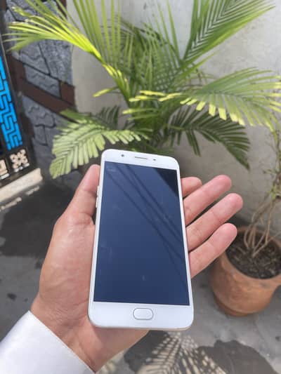 Oppo F1s Mobile Phone