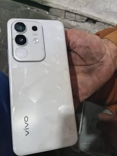 Vivo y29 8/128 with box and charger