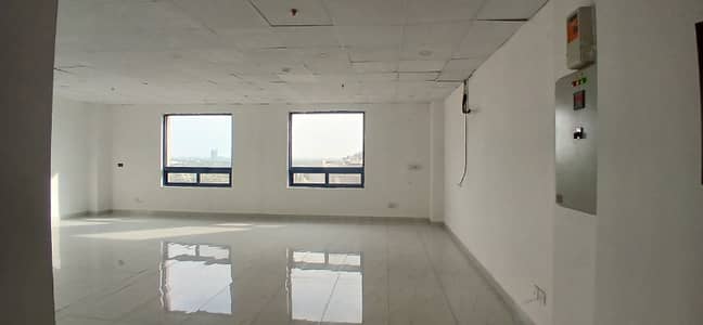 Main Boulevard Gulberg Exceptional Spaces Available Office 640 Square Feet For Rent!
