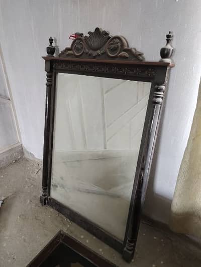 Mirrior in Good condition