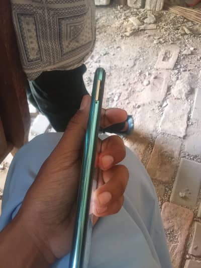 all okay sirf side buton NH sim try change he 03113715405