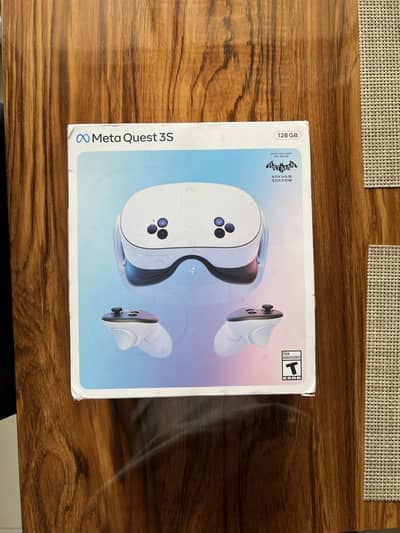 Meta Quest 3s Used 10/10 with box & accessories