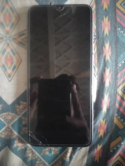 Tecno spark 8c 3/64 0fficial PTA approved Description prlen