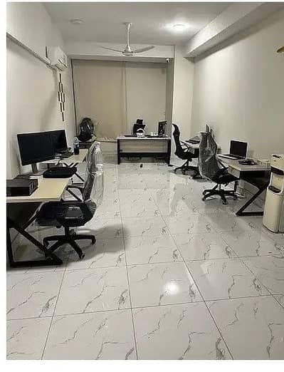 Brand New Office Area 550 Square Feet Available For Rent In Gulberg 3 Lahore