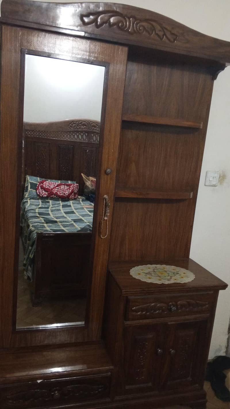 dressing and devider 3