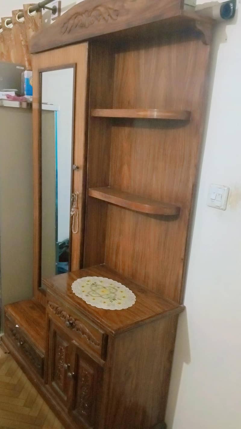 dressing and devider 4