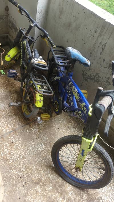 2 x kids cycles 1 for 6 years kid and 2nd for 9 year kid