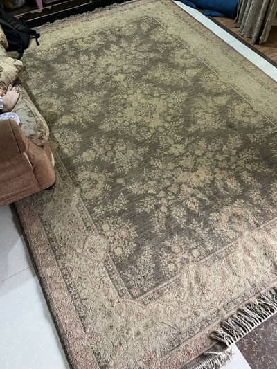 Clean flowery carpet