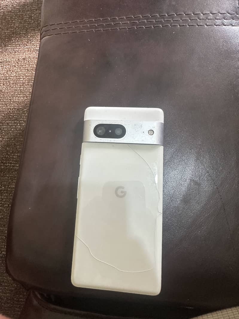 Google pixel 7 4