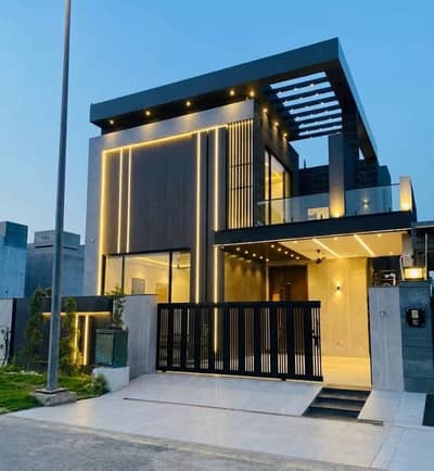 Very Reasonable Price Near To Park Masjid House For Rent In DHA Phase 9