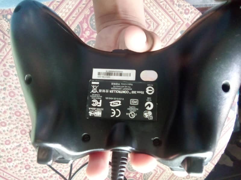 Xbox 360 wired controller 2