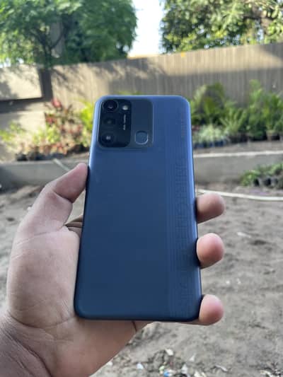 Tecno spark 8c
