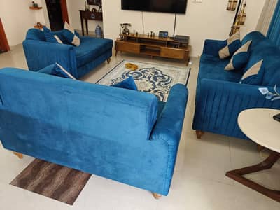 5 Seater sofa set with Diwan available for sale.
