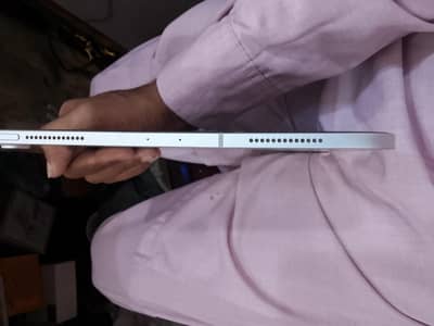 Ipad pro 512gb sim working