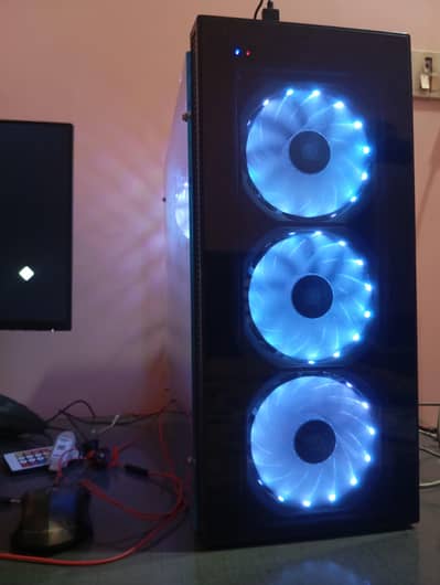 i5 4th generation Gaming PC Full 21 Inch Boderless LED, 8GB Ram