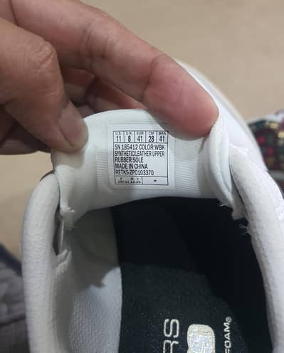 Sleek White Skechers Sneakers with Memory Foam Comfort