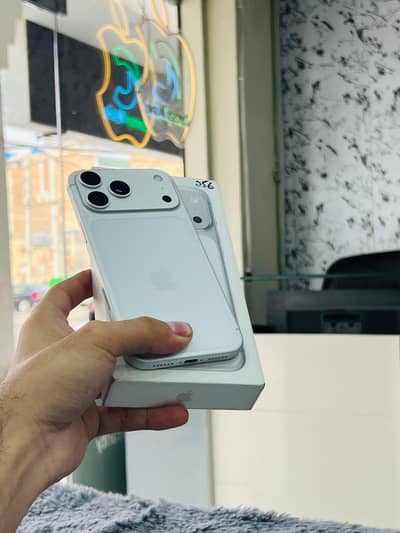 IPHONE 17 PRO 256 APPROVED