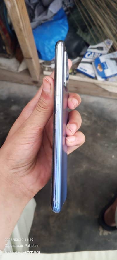 oppo F19 condition 10/8  location sharak pur road Burj atari