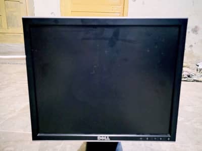 Dell computer, 2nd gen , core i3, 4gb RAM, 320 hardrive