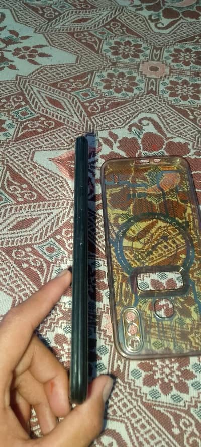 second hand ha or Sarf haripur ma he dinga