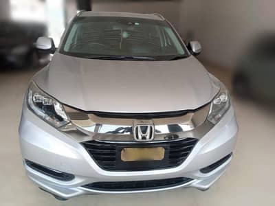 HONDA VEZEL 2016 MODEL IMPORT 2021(contact 03009678404)