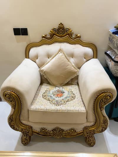 Five Seater Sofa Set.