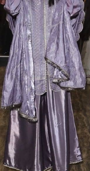 Shesha silk 3 piece is available