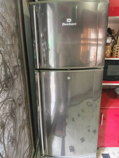 Dawlance Refrigerator  Large size